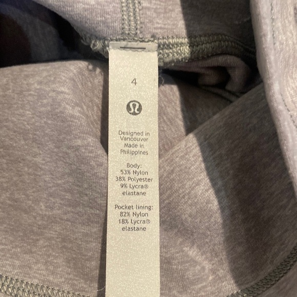 Lululemon Ready to Rulu Pullover EUC - Picture 8 of 16